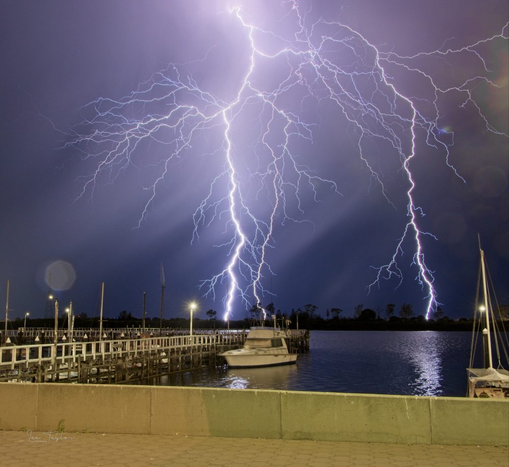 Daily Update, October 22nd. AV Weather